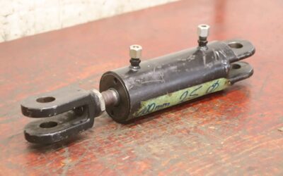 Alternative view of Hydraulikzylinder von unbekannt - Hub 100 mm