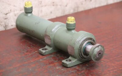 Alternative view of Hydraulikzylinder von unbekannt - DZL 50N28/ 150  Hub 150 mm