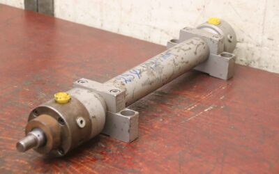 Hydraulikzylinder von unbekannt - Hub 424 mm