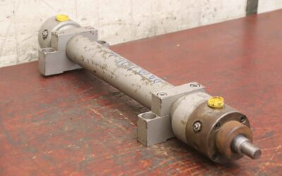 Alternative view of Hydraulikzylinder von unbekannt - Hub 424 mm