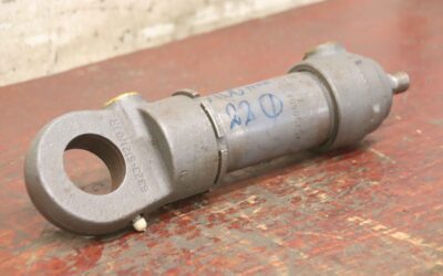 Alternative view of Hydraulikzylinder von Orsta - B2-50/22x100  Hub 100 mm