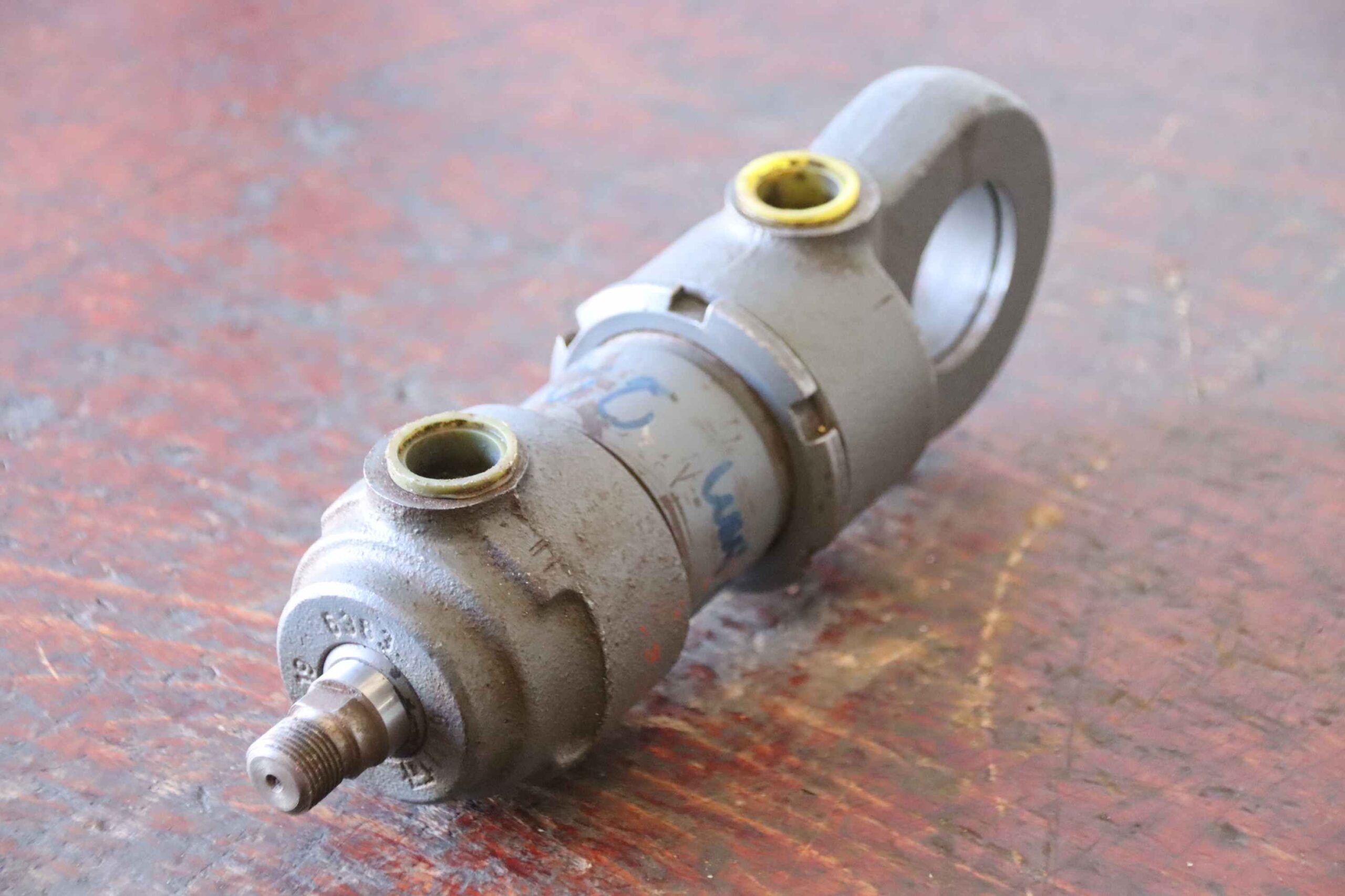 Hydraulikzylinder von Orsta - Hub 40 mm