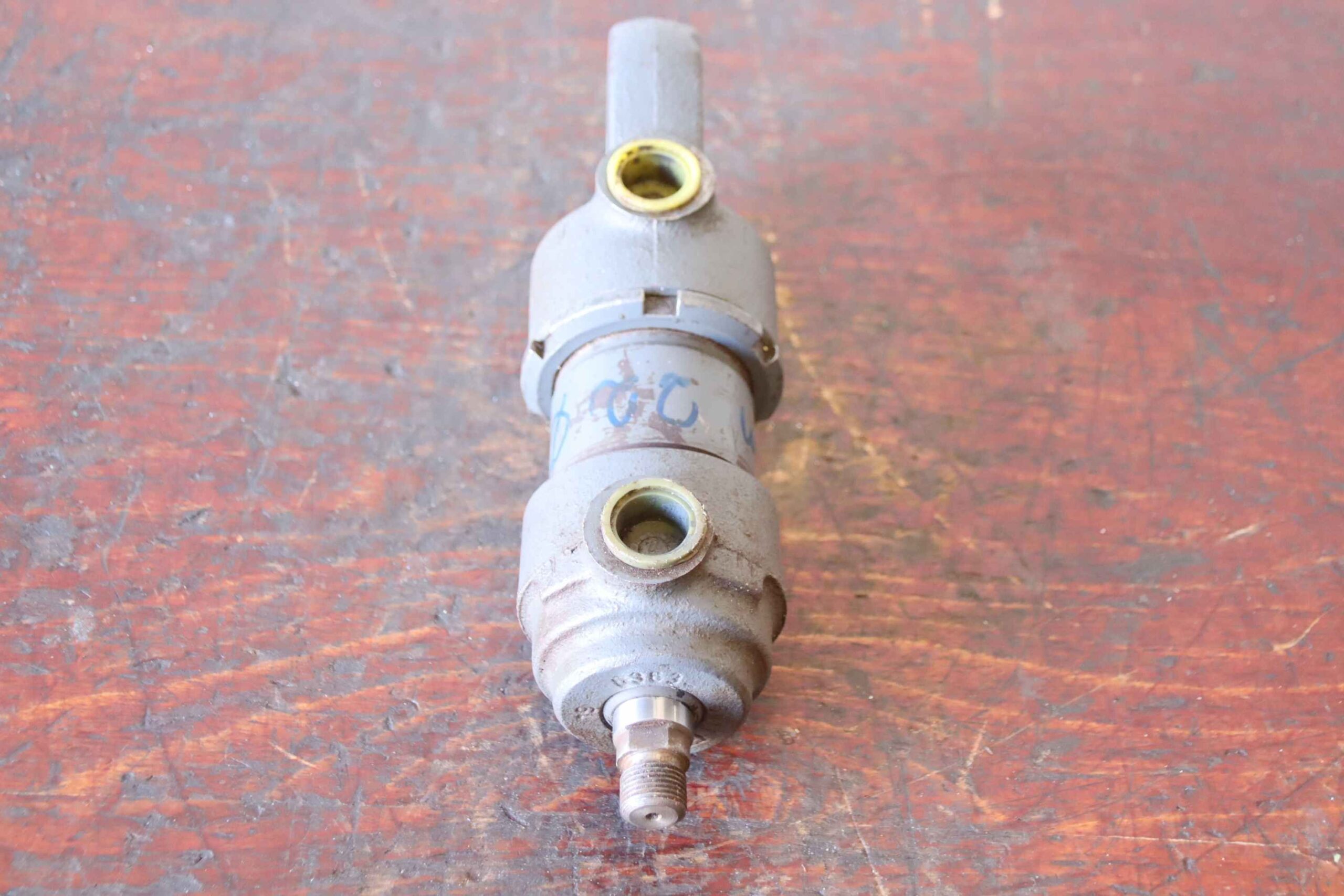 Hydraulikzylinder von Orsta - Hub 40 mm – Bild 3