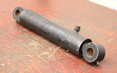 Hydraulikzylinder von unbekannt - Hub 210 mm