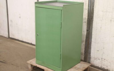 Alternative view of Werkzeugschrank von unbekannt - 545/545/H1025 mm