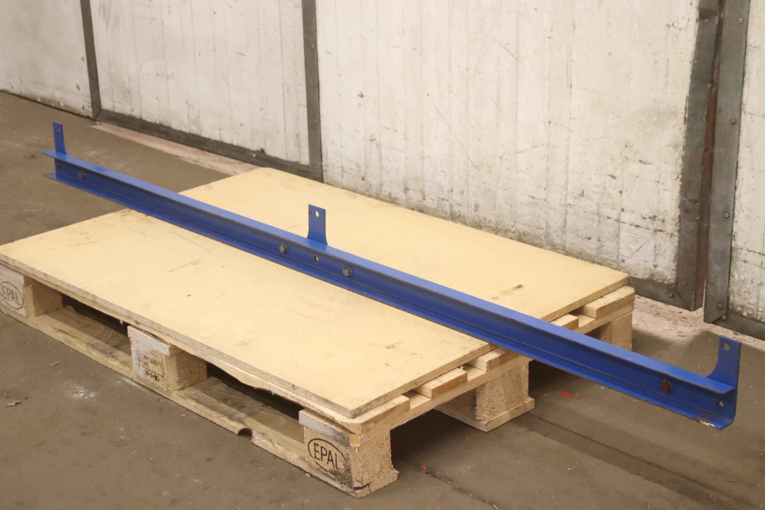 Untergestell Längsträger von unbekannt - Länge 2000 mm