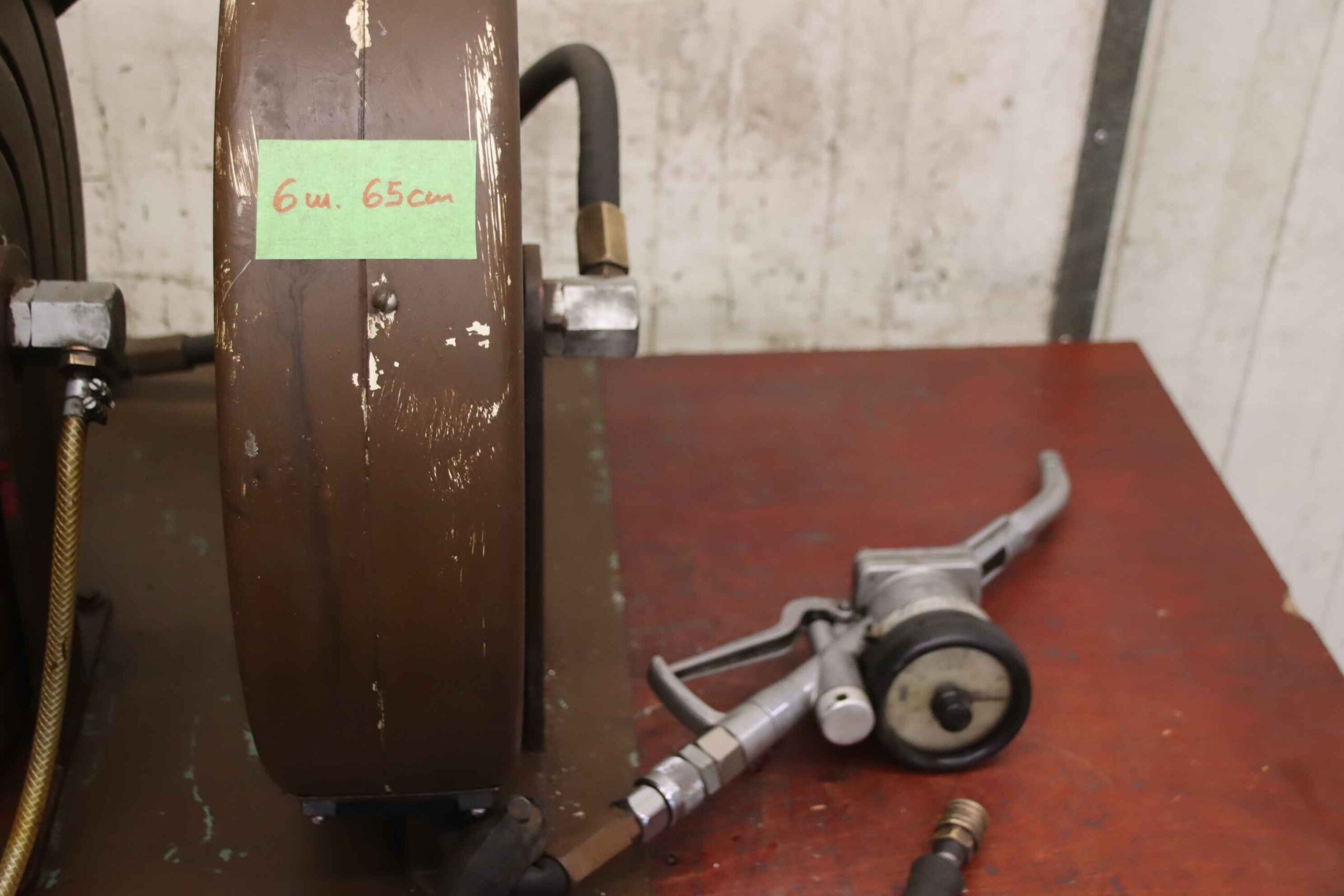 Schlauchhaspel zweifach mit 1x Durchflussmesser von Siemens - Öl- Druckluft-Schlauchaufroller – Bild 4
