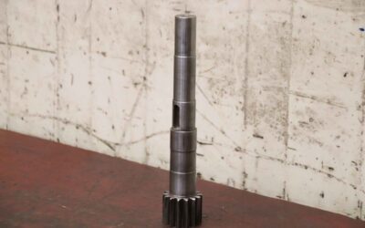 Zahnradwelle von unbekannt - Ø 42 x 220 mm / 14 Zähne