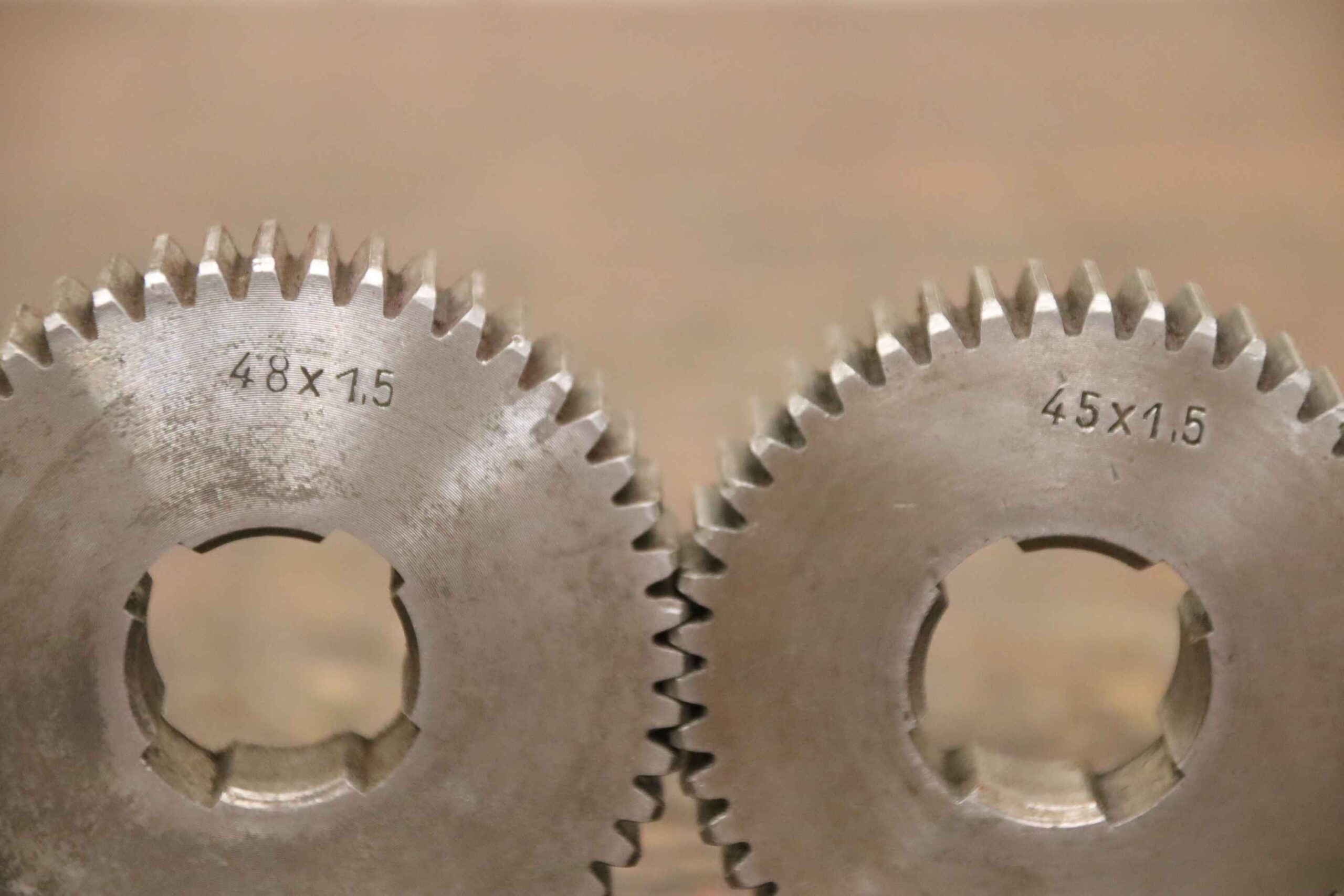 Teilkopf Zahnräder 3 Stück von unbekannt - Modul 1,5 48/45/38 Zähne – Bild 4