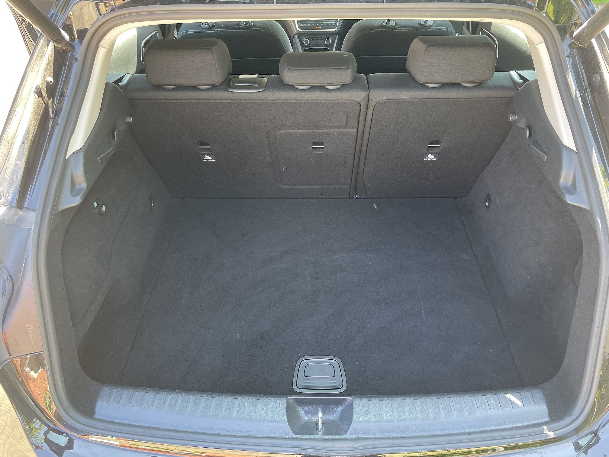 GLA 200 D 4-MATIC Standheizung von Mercedes - GLA 200 D 4-MATIC – Bild 9