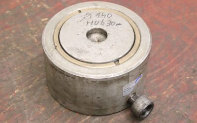 Alternative view of Kurzhub-Schwerlastzylinder von Lukas - Hub 30 mm