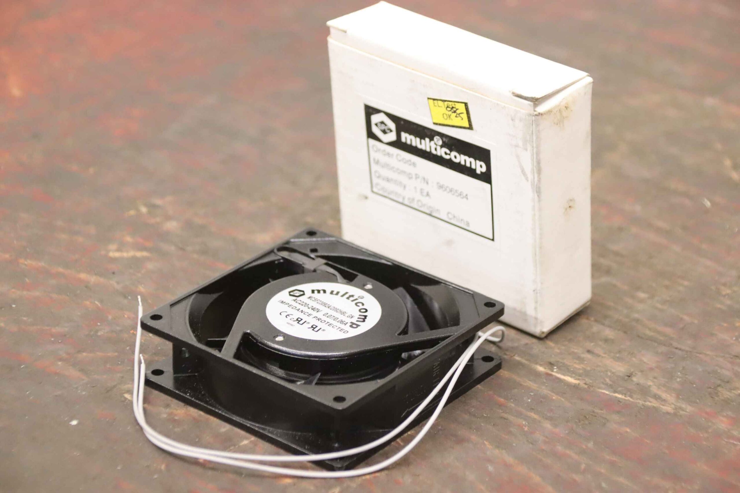 Axiallüfter von multicomp - MCFS23092A/2092HBL.GN.