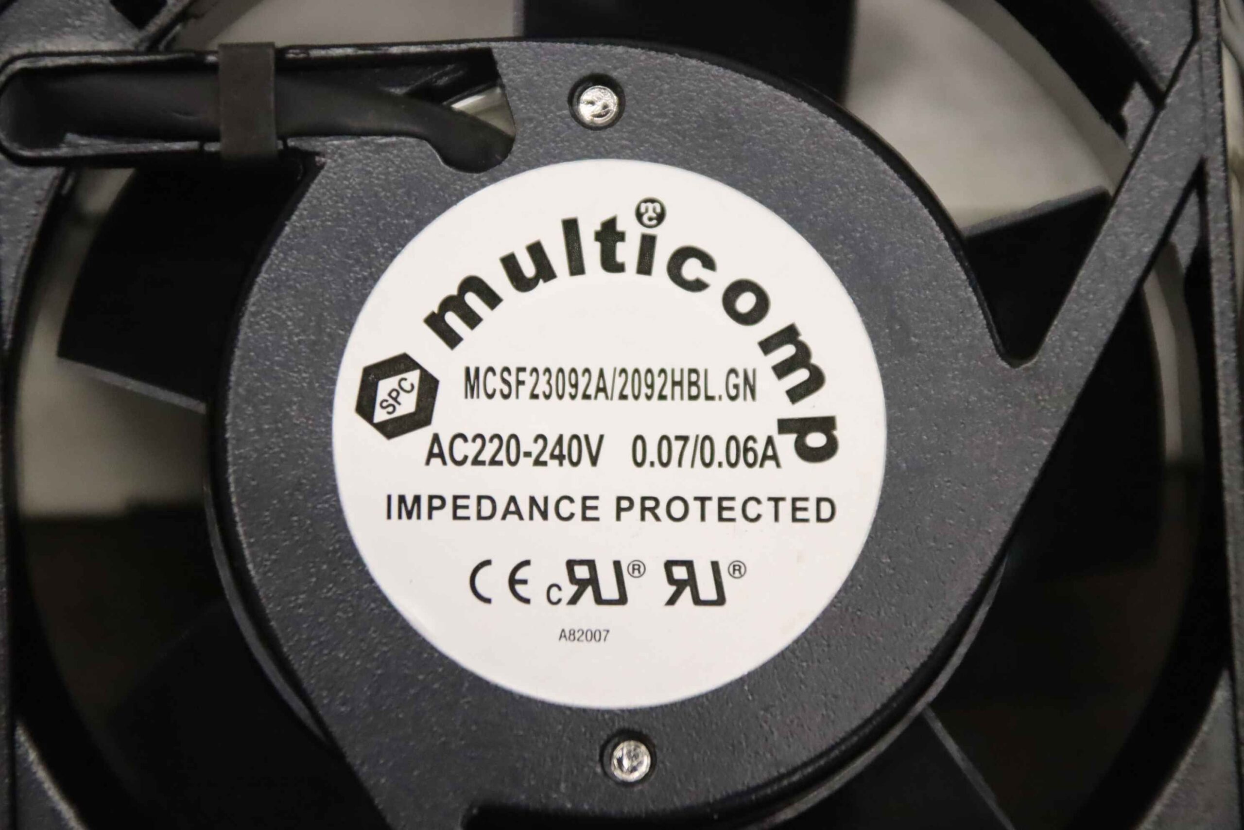 Axiallüfter von multicomp - MCFS23092A/2092HBL.GN. – Bild 4