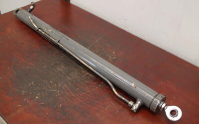 Hydraulikzylinder von Baumann - Hub 900 mm  EVS 25/14