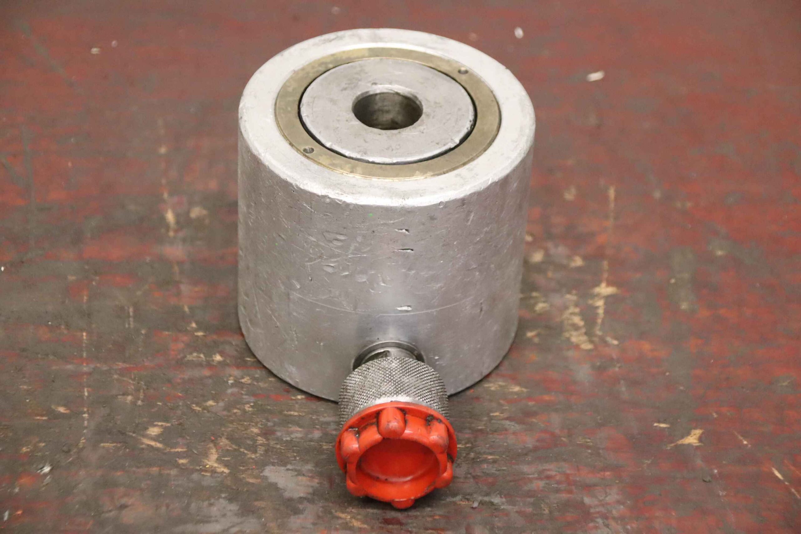 Kurzhub-Schwerlastzylinder von unbekannt - Hub 30 mm – Bild 3