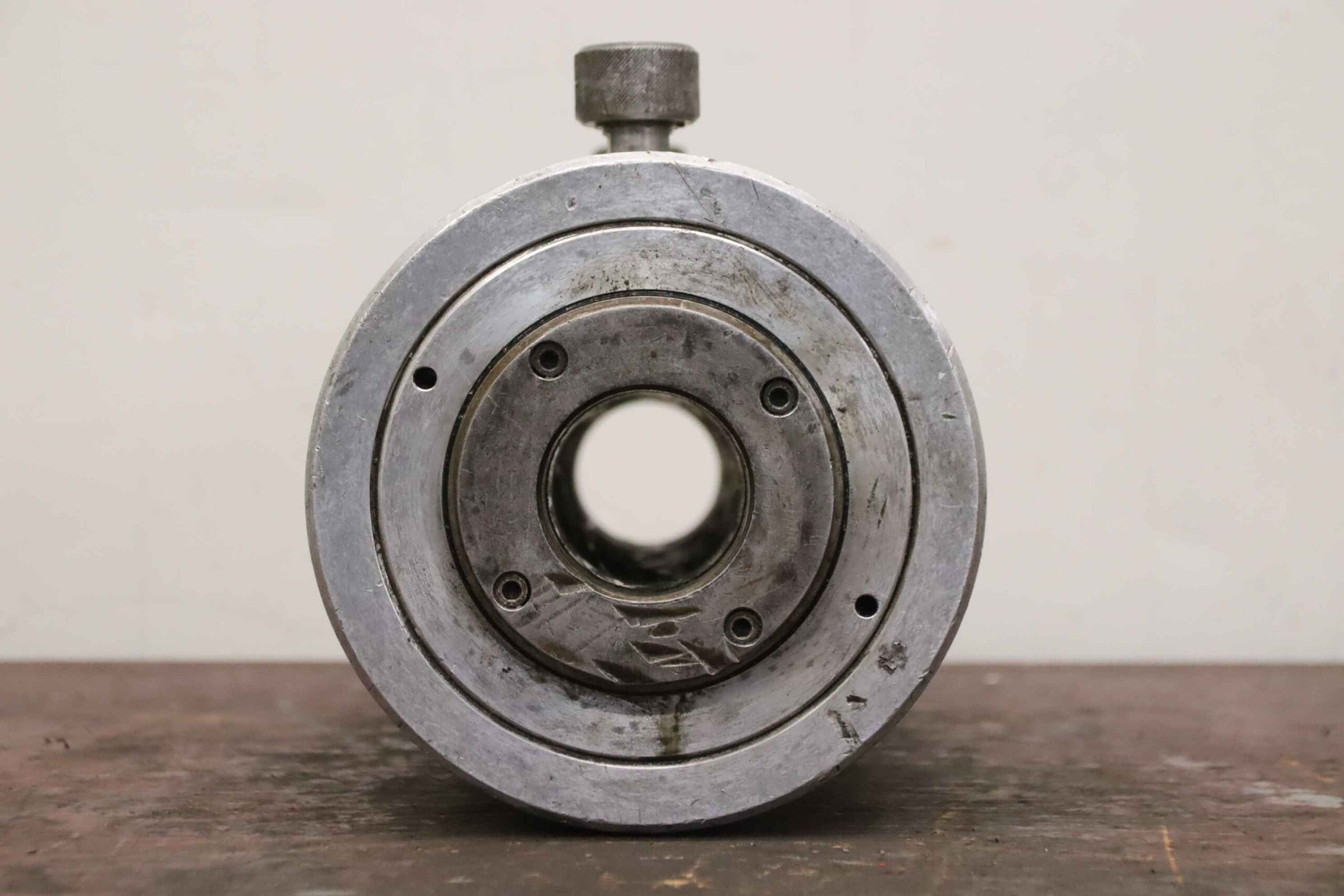 Kurzhub-Schwerlastzylinder von unbekannt - Hub 200 mm Hohlzylinder