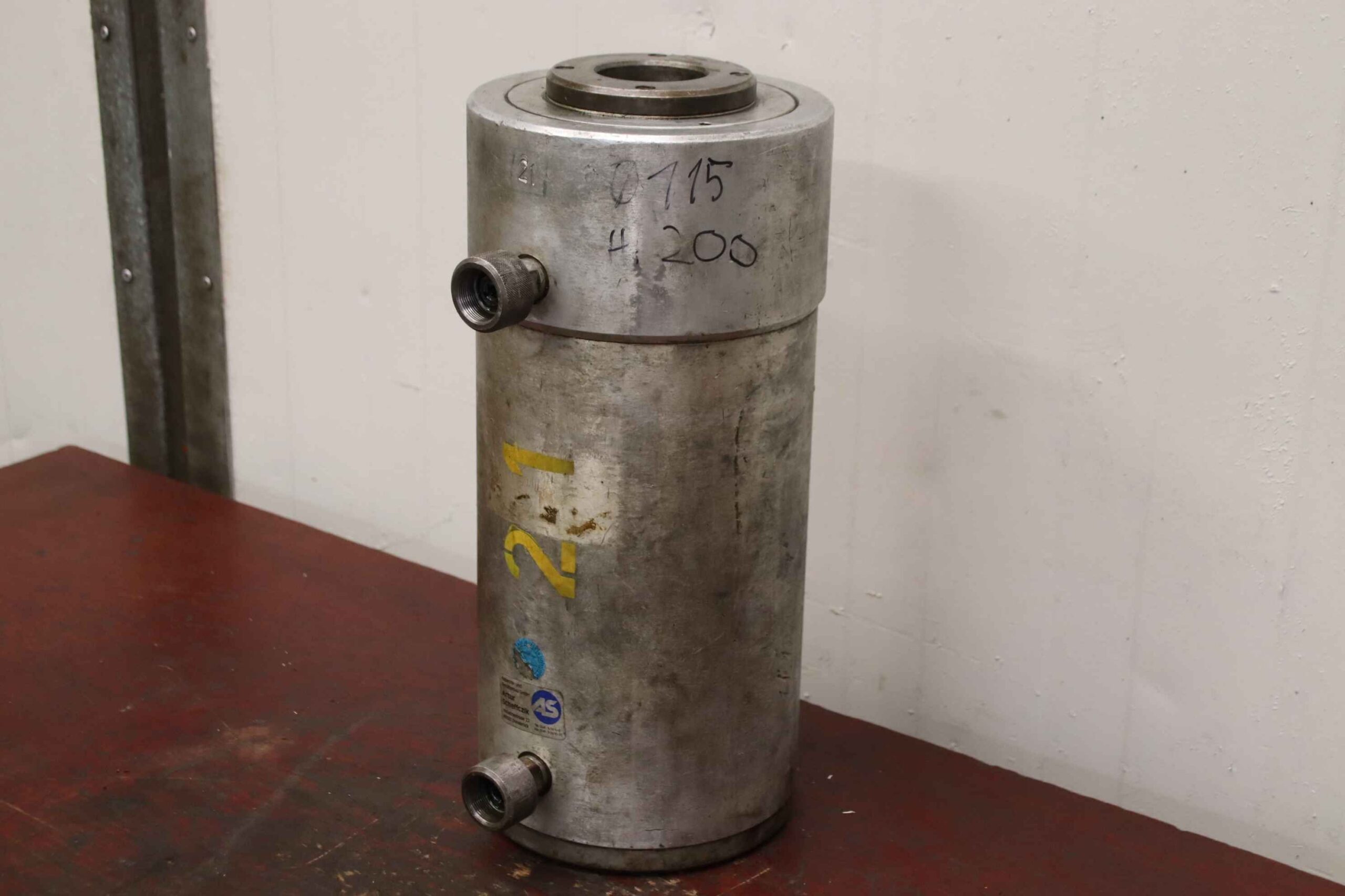 Kurzhub-Schwerlastzylinder von unbekannt - Hub 200 mm Hohlzylinder – Bild 2