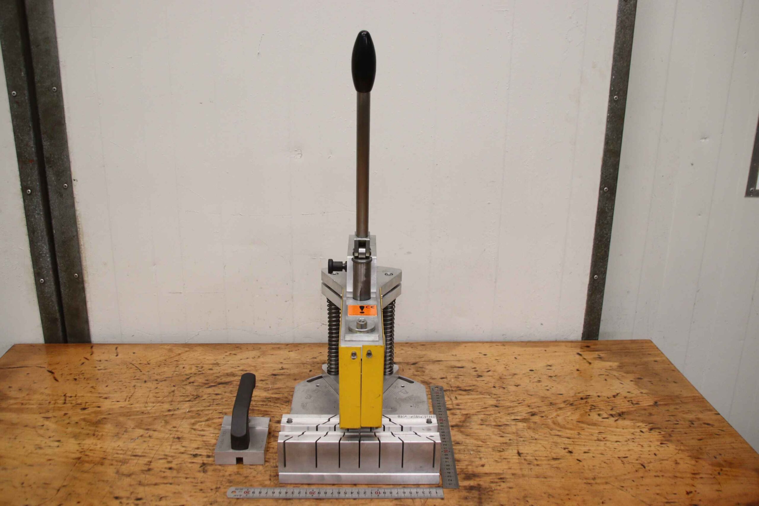 Schneidvorrichtung 2x 45° schwenkbar von unbekannt - mechanisch – Bild 2