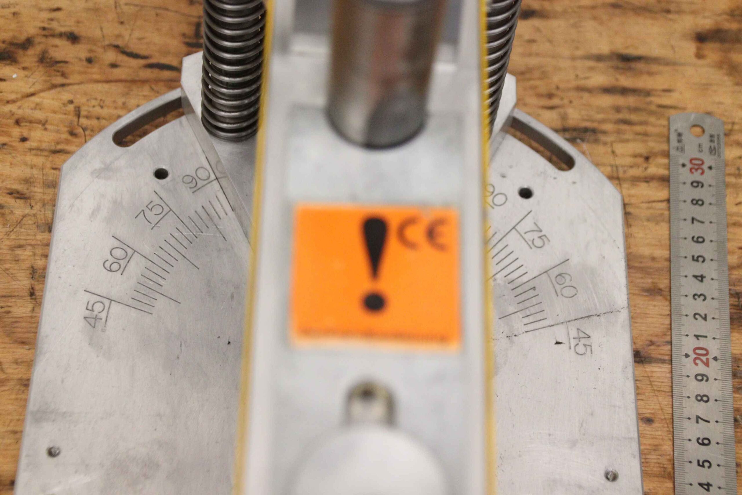 Schneidvorrichtung 2x 45° schwenkbar von unbekannt - mechanisch – Bild 3