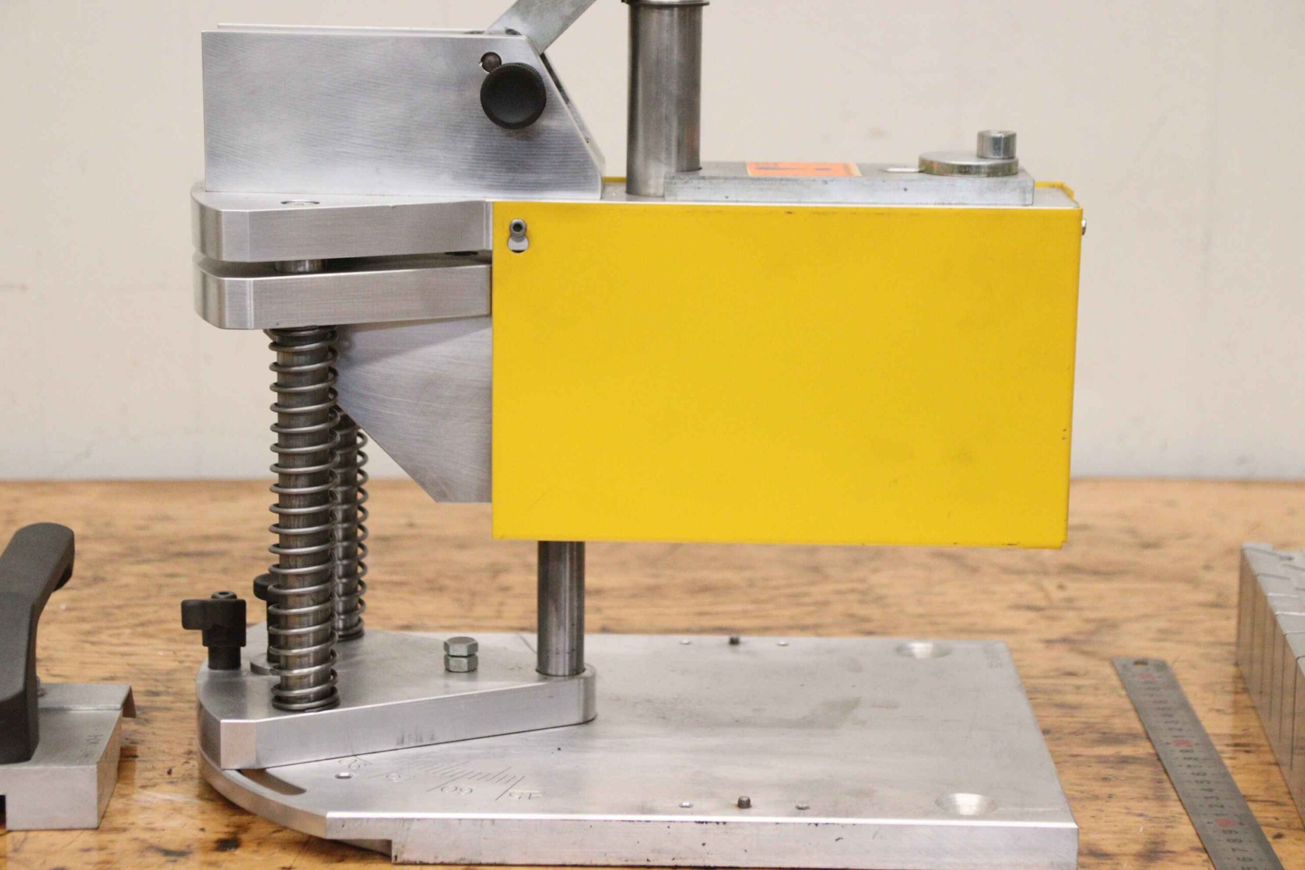 Schneidvorrichtung 2x 45° schwenkbar von unbekannt - mechanisch – Bild 8