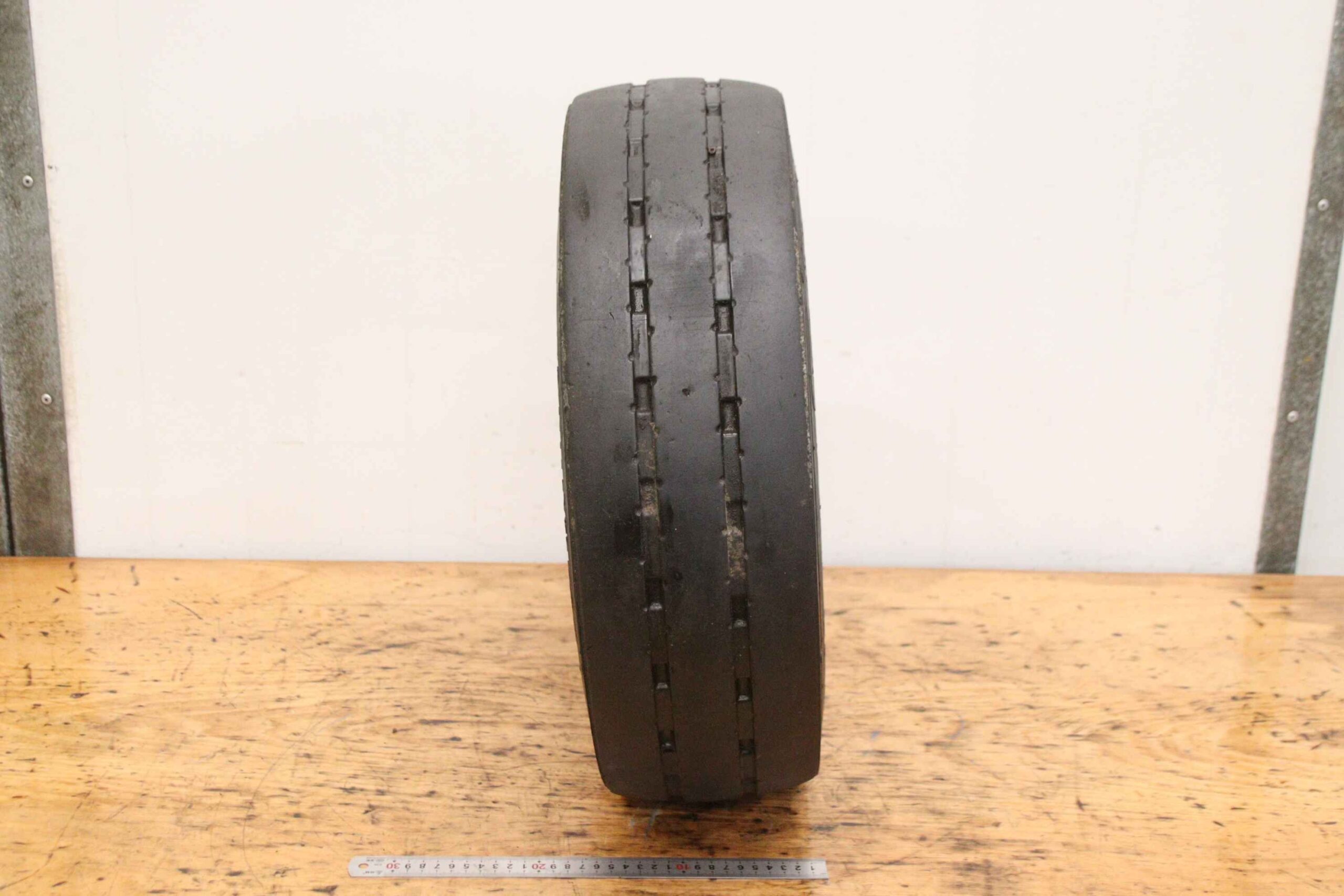 Reifen mit Felge 2 Stück von Continental - Conti RV20 Velocity 6.00 R 9 – Bild 8