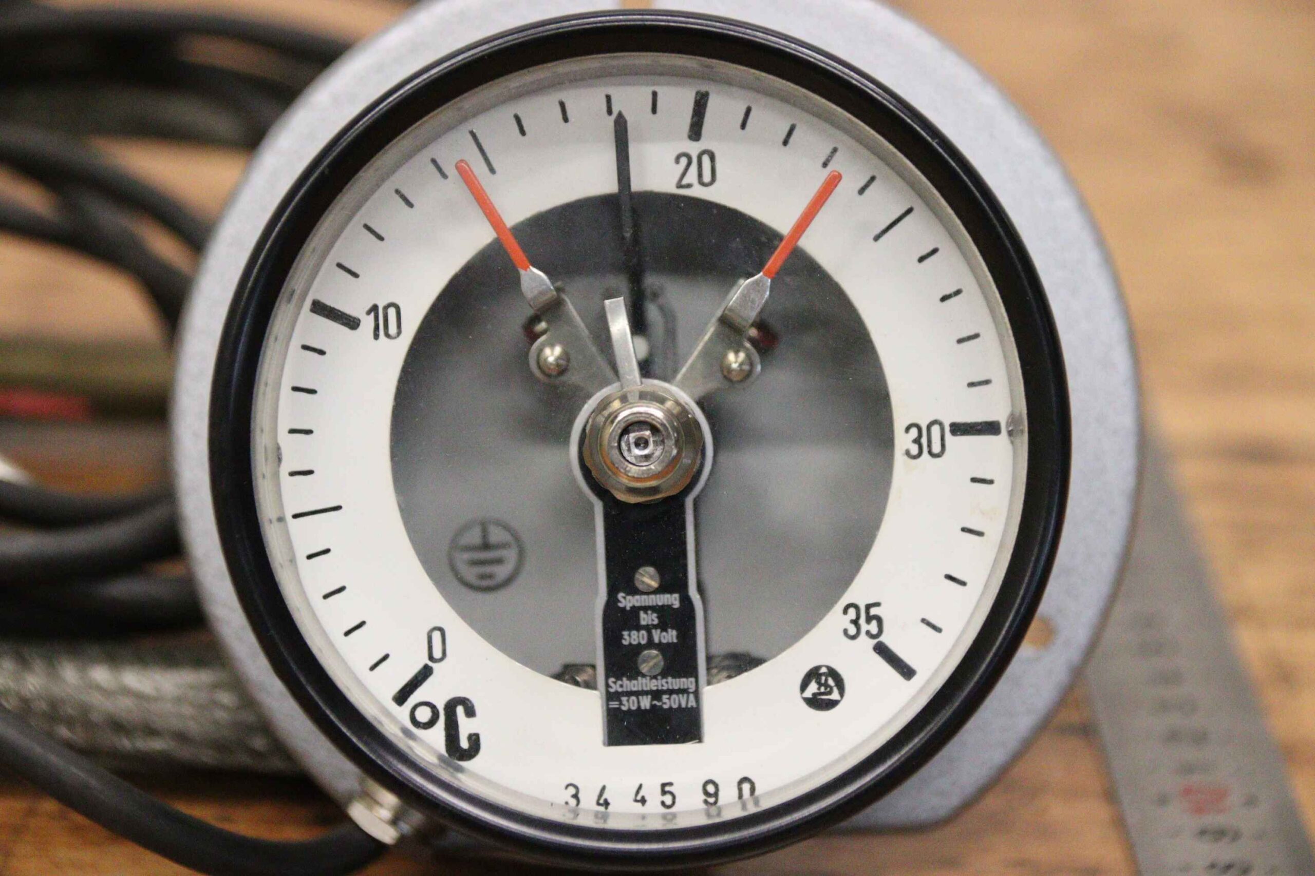 Temperaturregler von unbekannt - analog 0 bis 35 °C – Bild 4