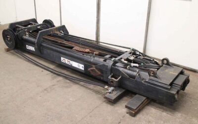 Staplermast von Clark EML - 7000 T 4 to