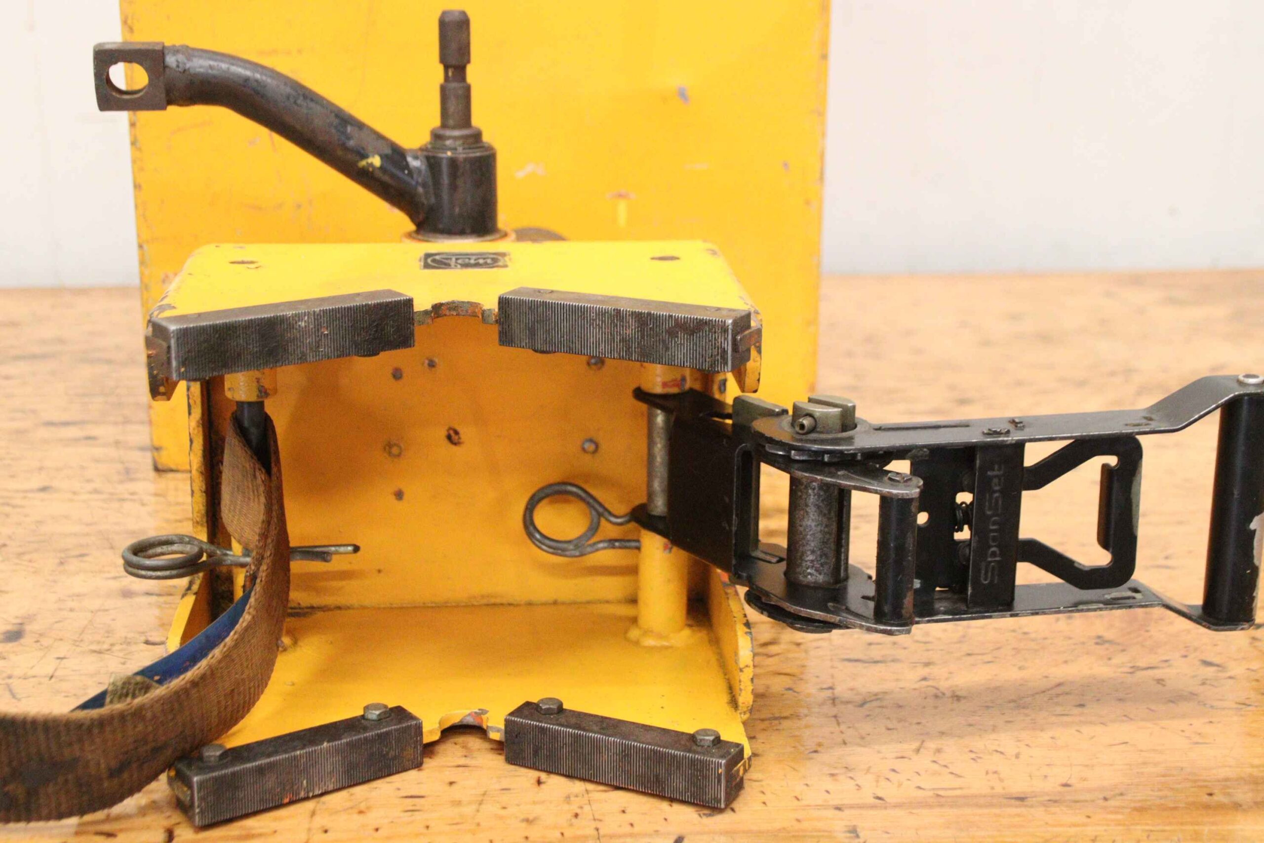 Halter für Rohr-Säbelsäge von Fein - ASt 663 oder ähnlich – Bild 6