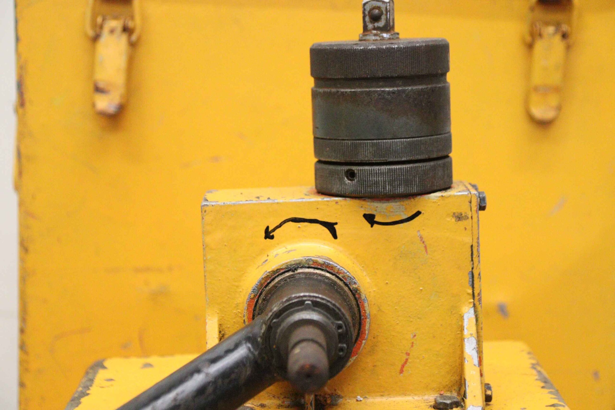 Halter für Rohr-Säbelsäge von Fein - ASt 663 oder ähnlich – Bild 8