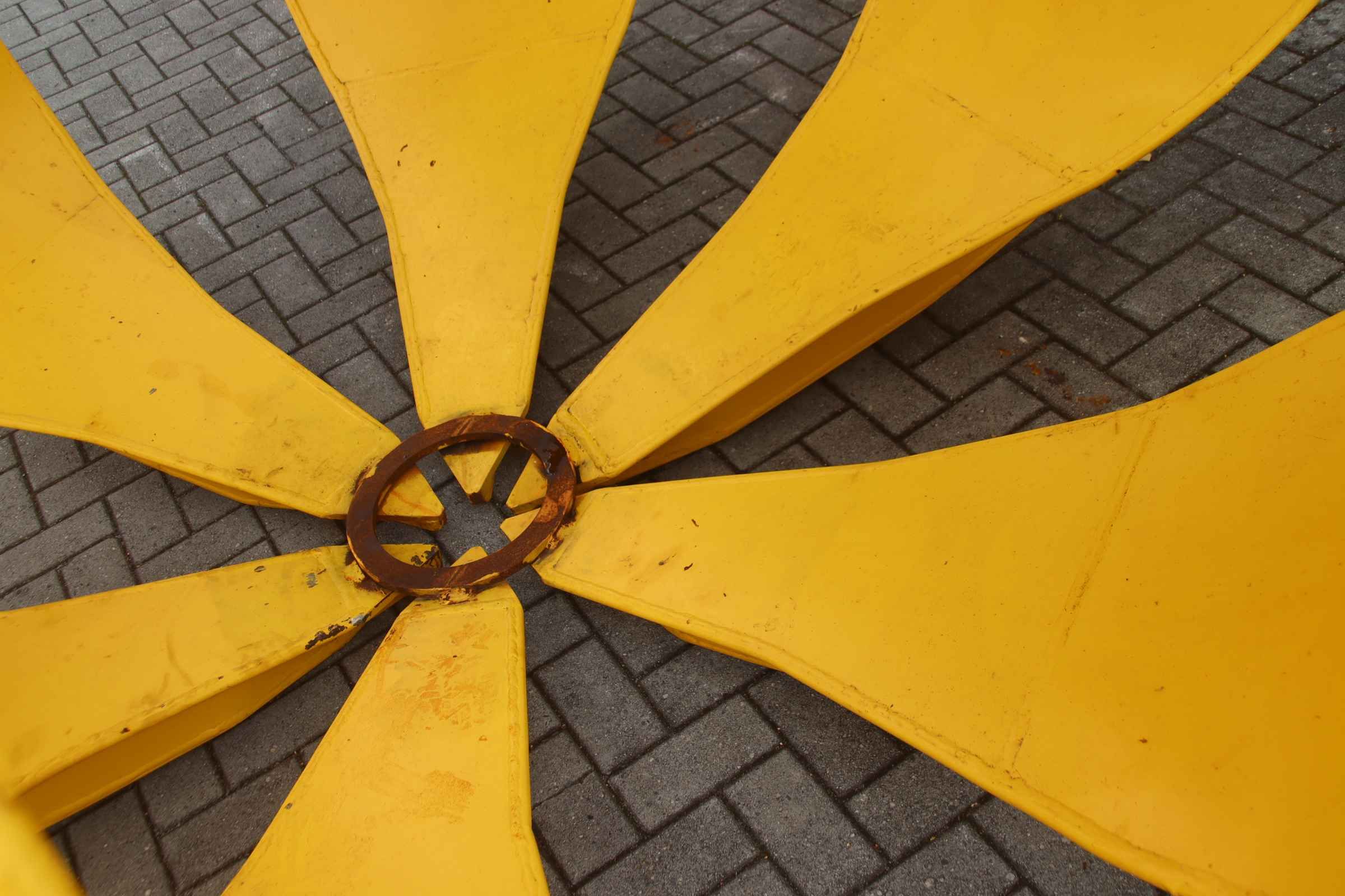 Vierseil-Mehrschalengreifer von LAUDI GVE - 6-Schalen-Greifer 6,3 m³ – Bild 4