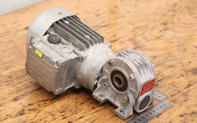 Alternative view of Getriebemotor 0,09 kW 22,5 U/min von Bonfiglioli - VF30 N P56B14   BN 56 B4