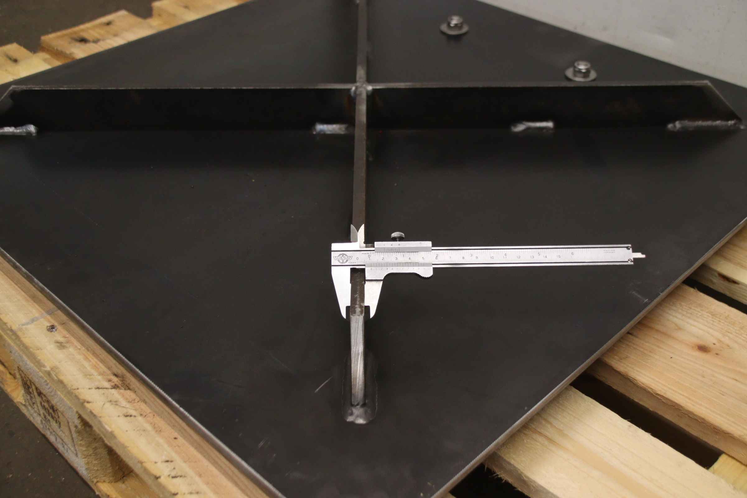 Abdeckplatte von Stahl - 750 x 750 mm – Bild 5