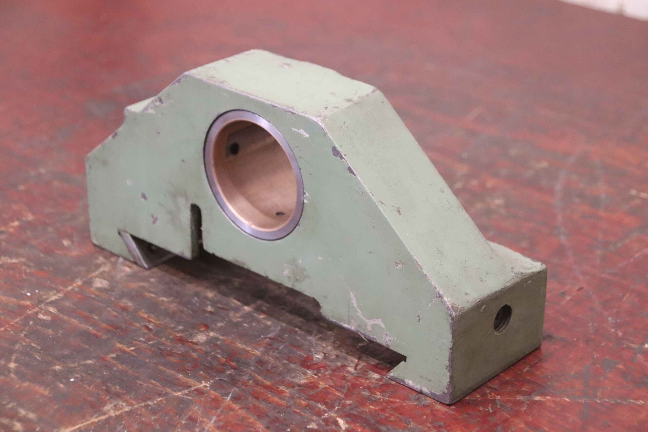 Gegenlager für Fräsmaschine von unbekannt - Bohrung 56 mm