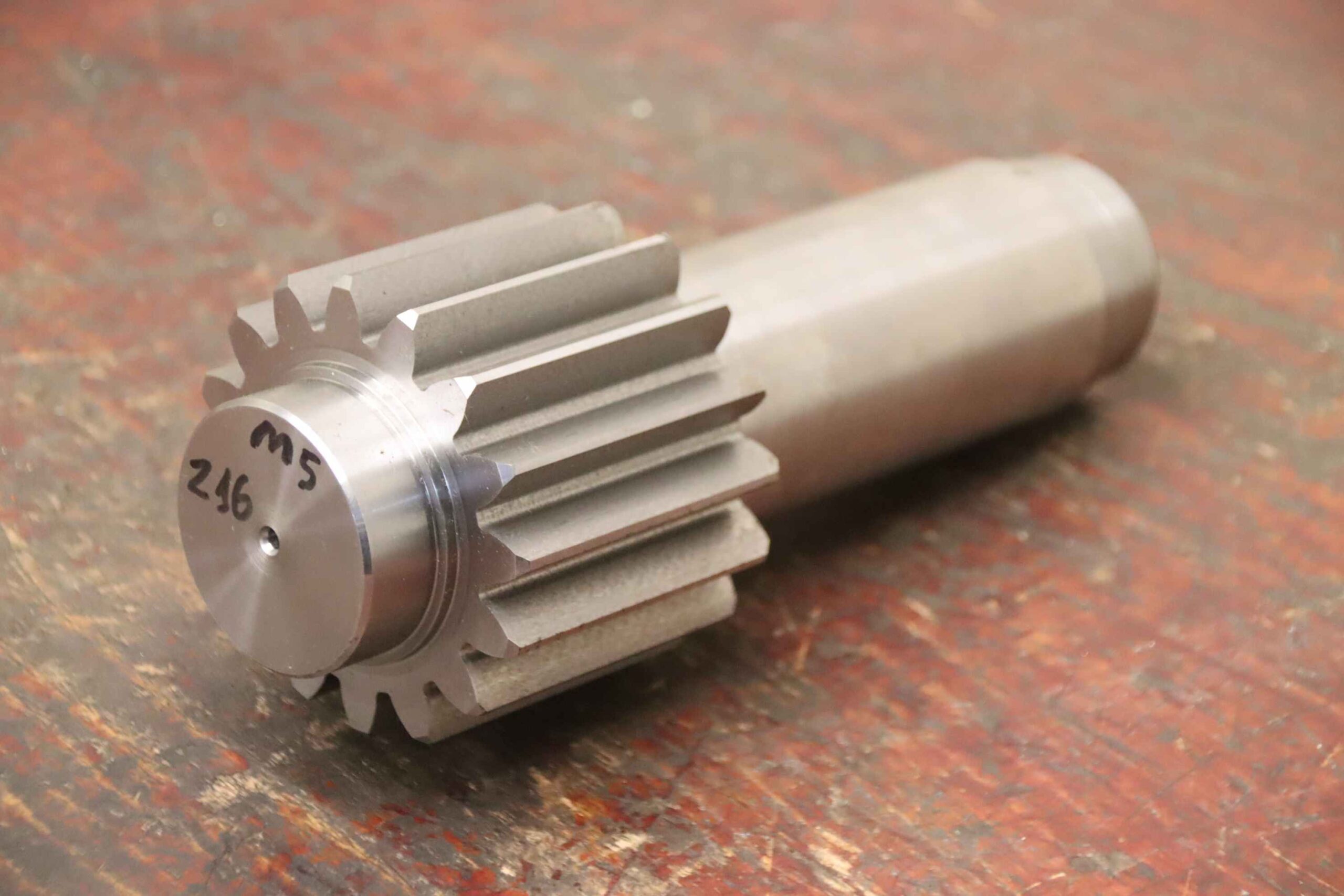 Zahnradwelle von unbekannt - Ø 95 x 243 mm / 22 Zähne