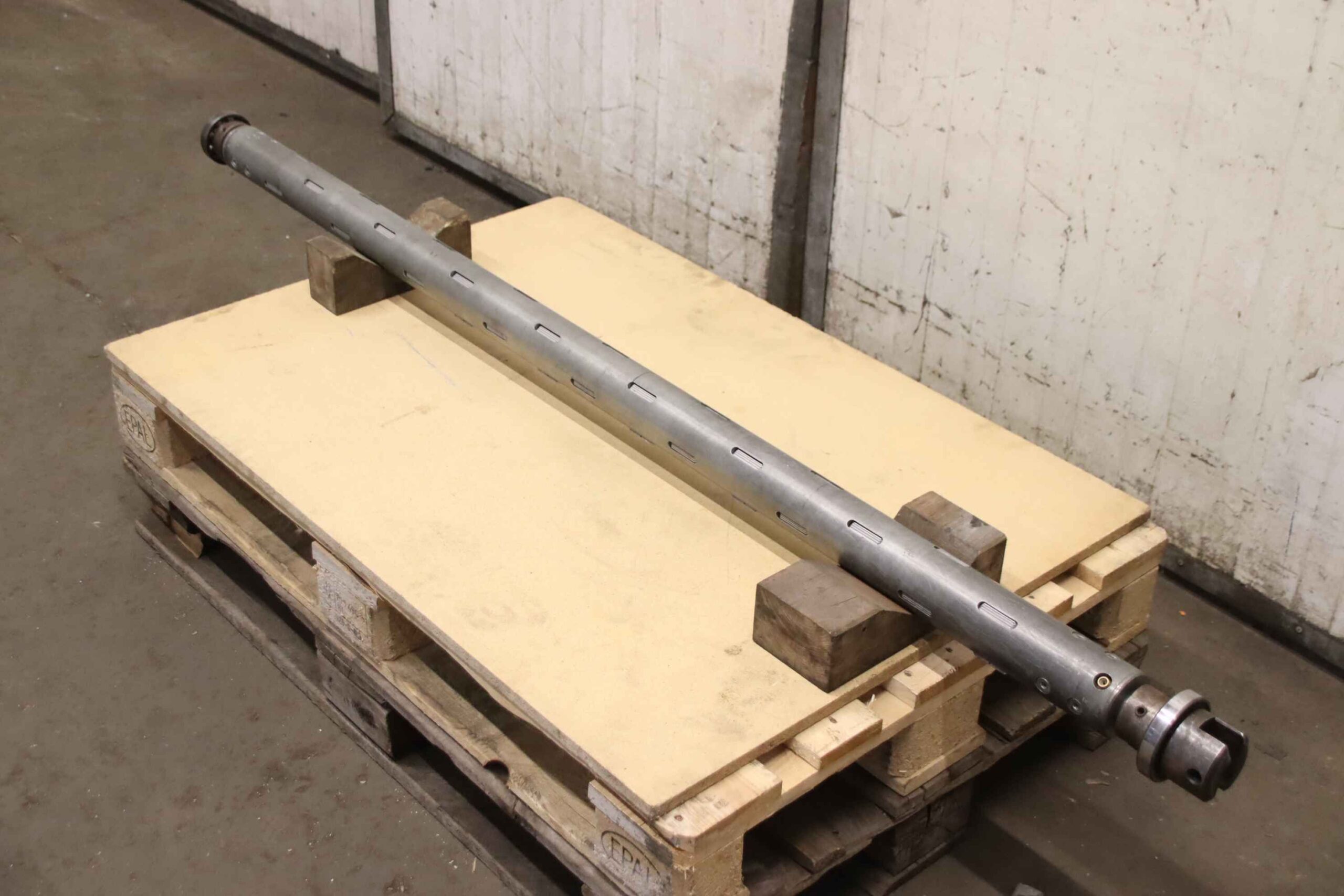 Rollenträger für Verpackungsmaschine von unbekannt - Ø 75 x 1700 mm