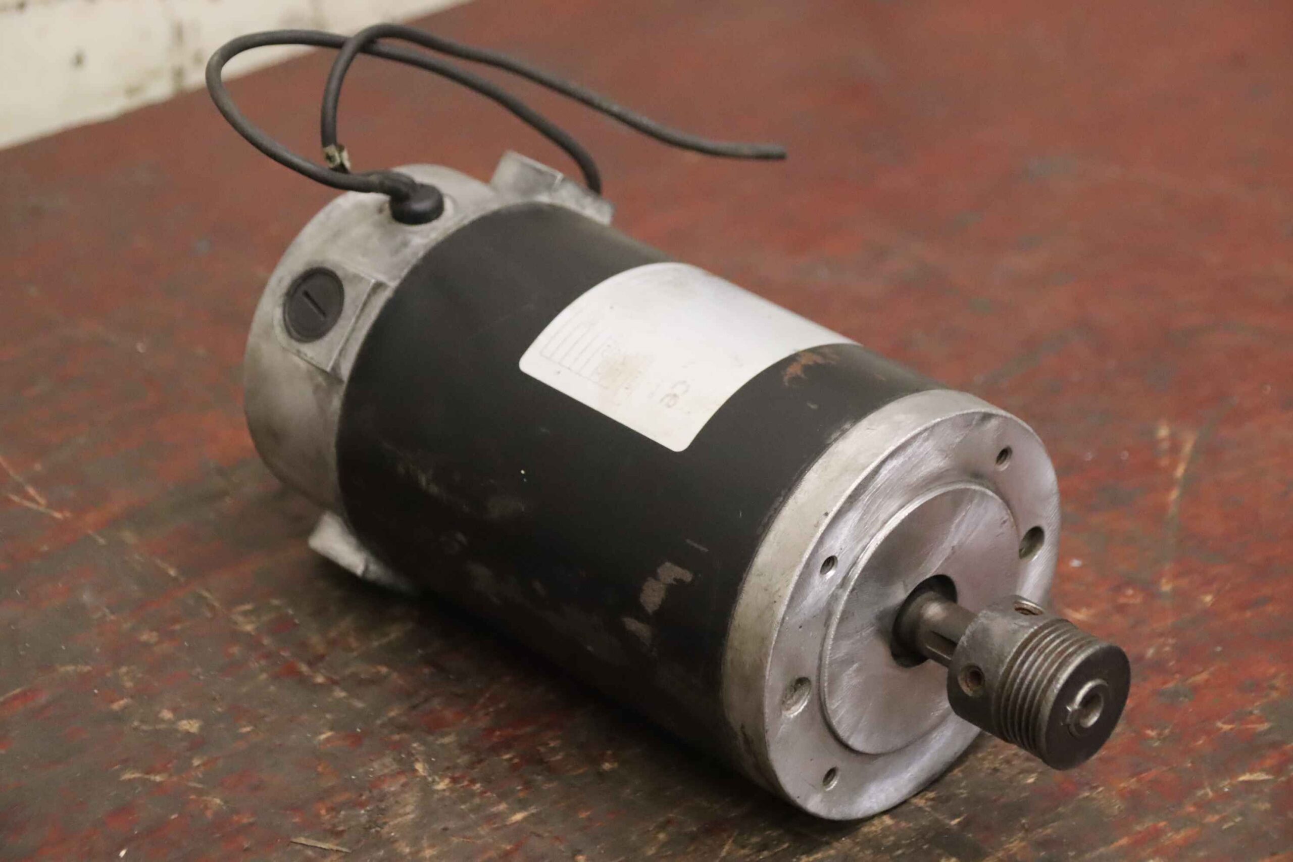 Gleichstrommotor 1800 U/min von Advance - 36 VDC 564 – Bild 2