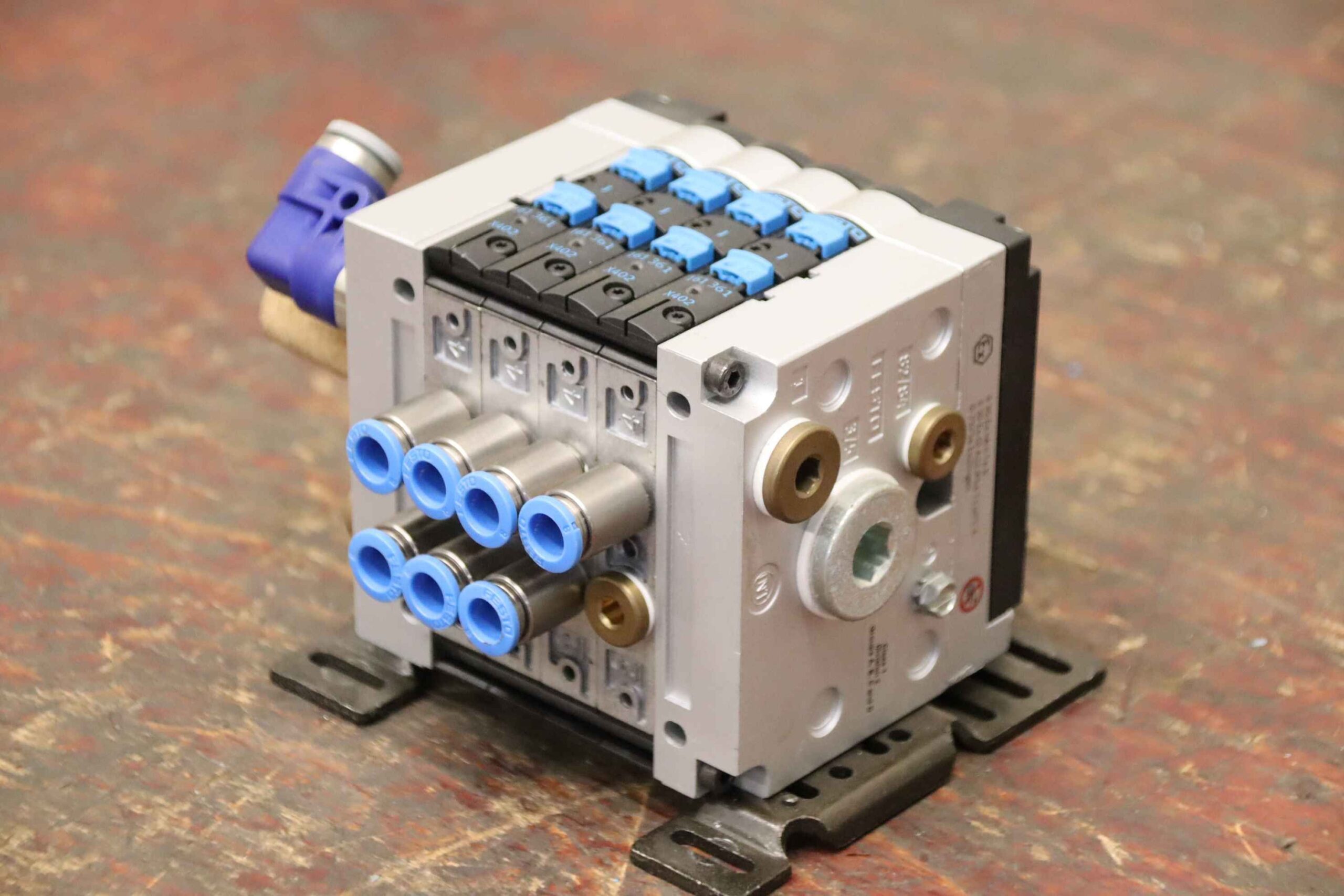 Ventilinseln von Festo - CPV14-GEMP-4 CPV14-VI