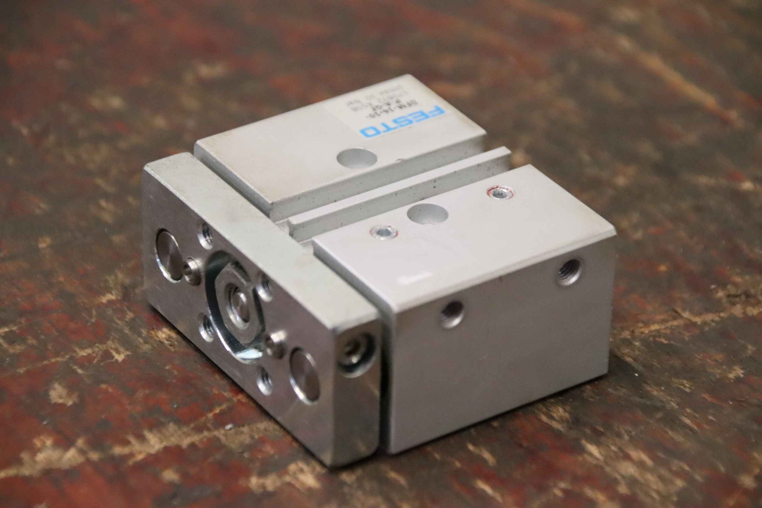 Führungszylinder von Festo - DFM-16-10-P-A-GF 170832