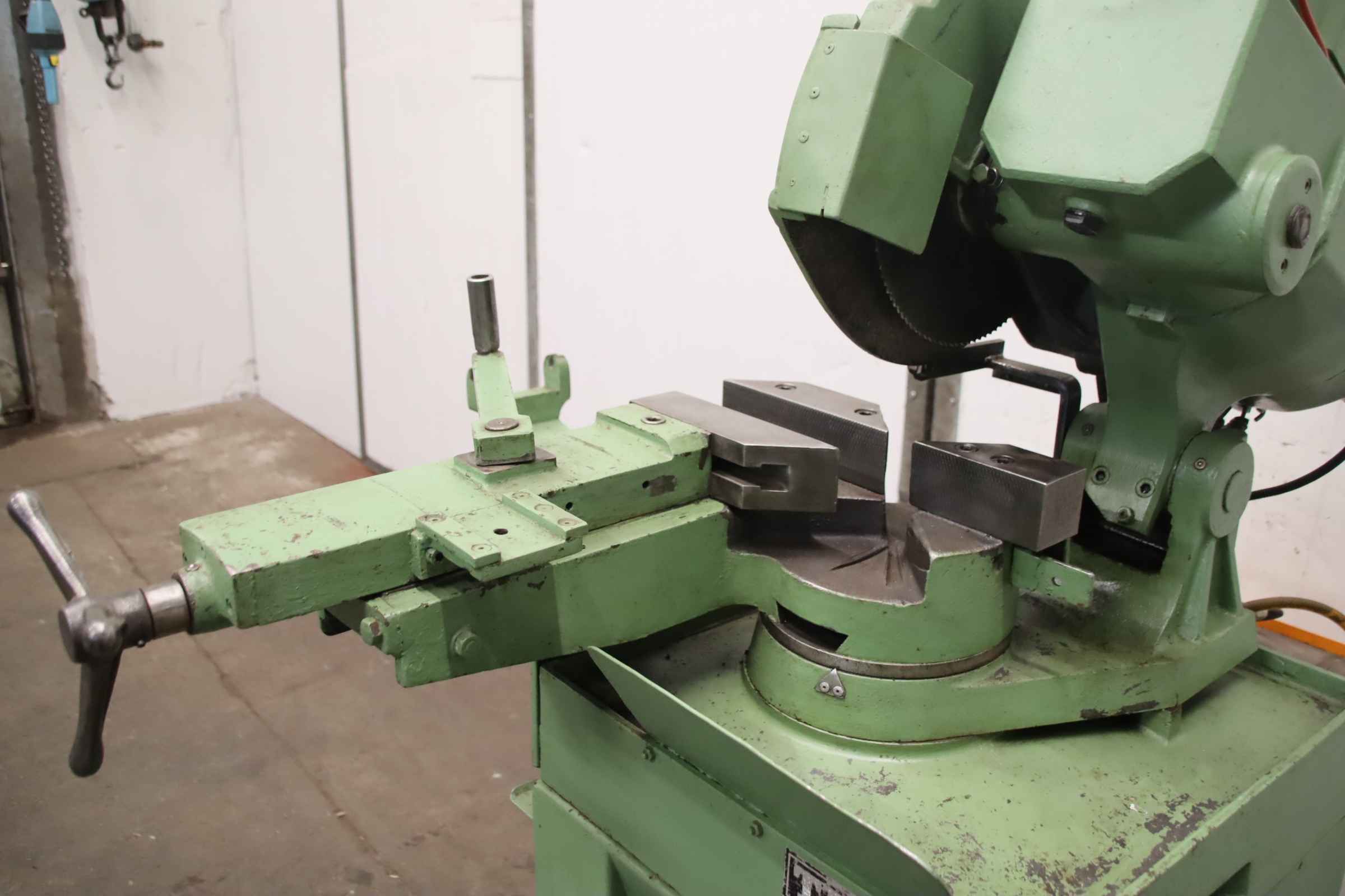 Kaltkreissäge beidseitig schwenkbar von MEP - TRL 300 – Bild 5