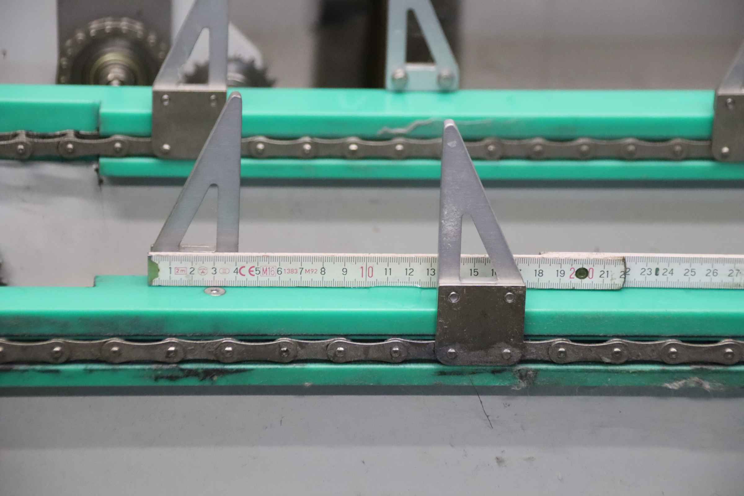 Kettenförderer für Horizontaler Kartonierer von nomatech - BOX 60H – Bild 9