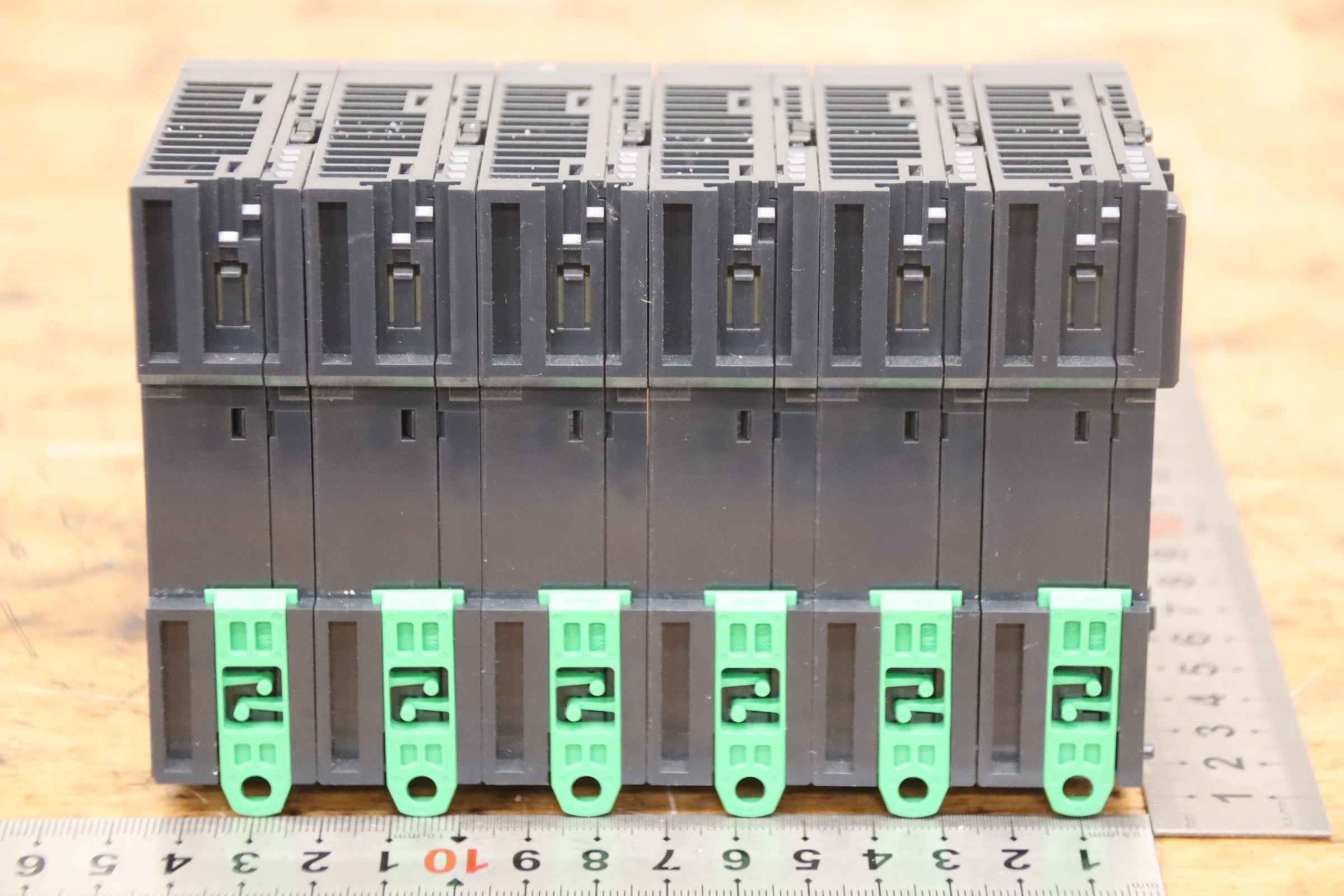 SPS Steuerung 6 Module von Schneider Electric - Modicon TM3DQ16T TM3AI8 TMAQ4 – Bild 8