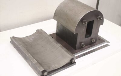 Alternative view of Gesenkwerkzeug von unbekannt - Radius 132,5 mm