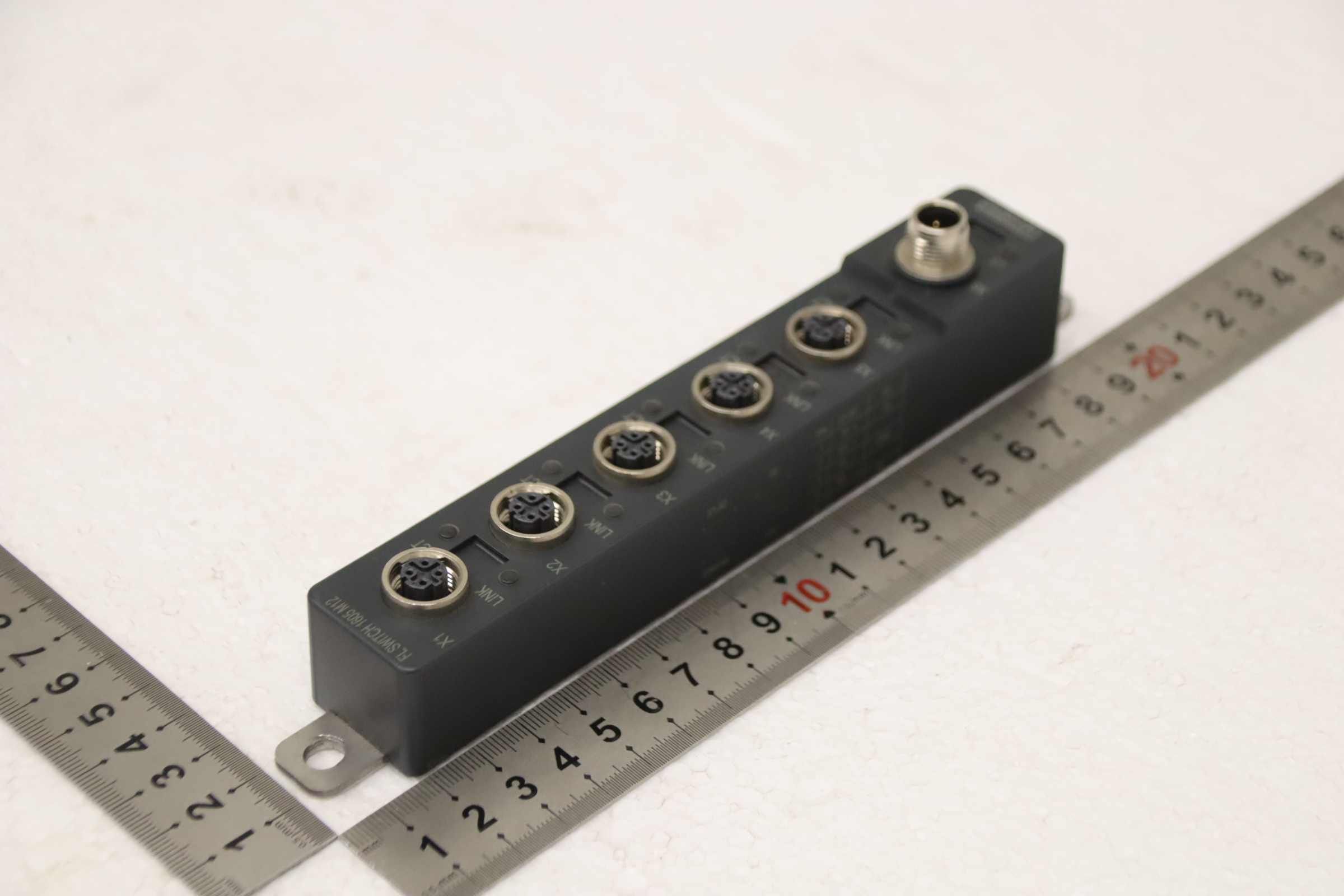 Ethernet Switch von Phoenix Contact - FL Switch 1605 M12