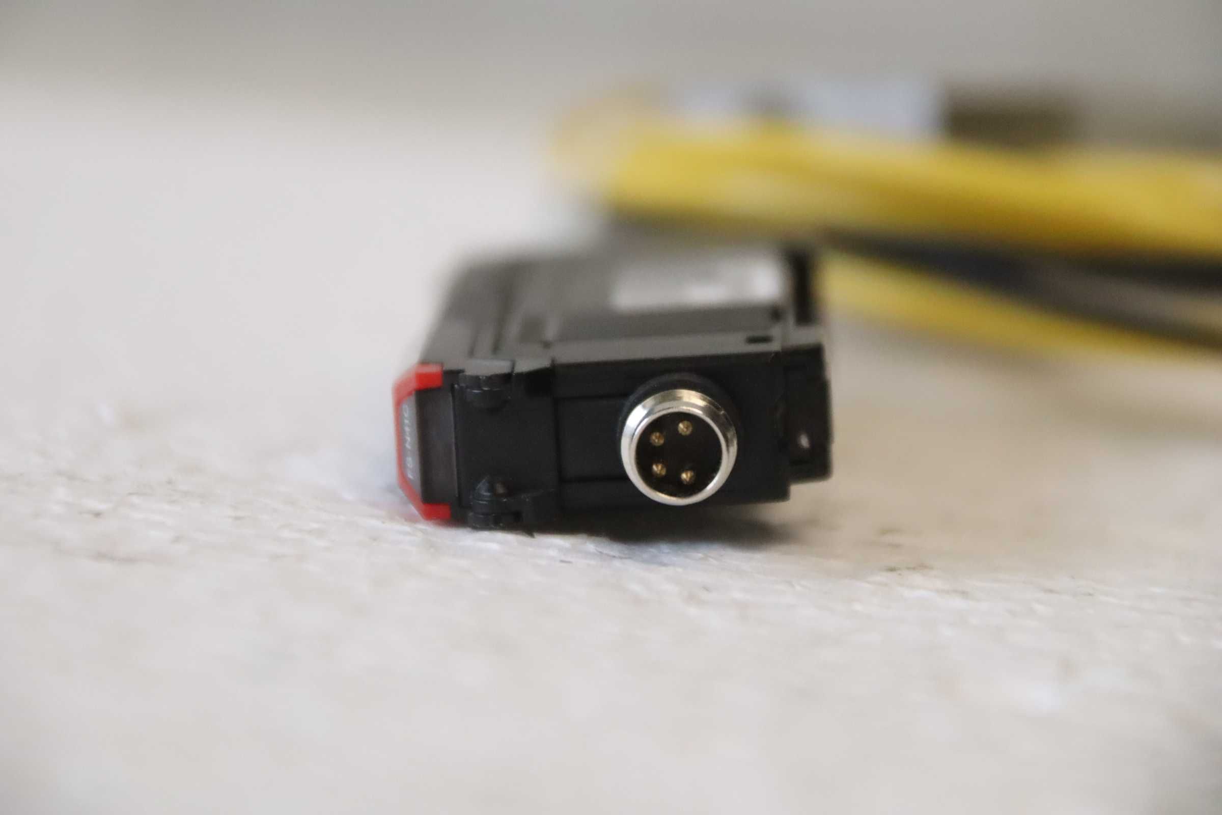 Lichtleiter-Verstärker von Keyence - FS-N41C – Bild 6