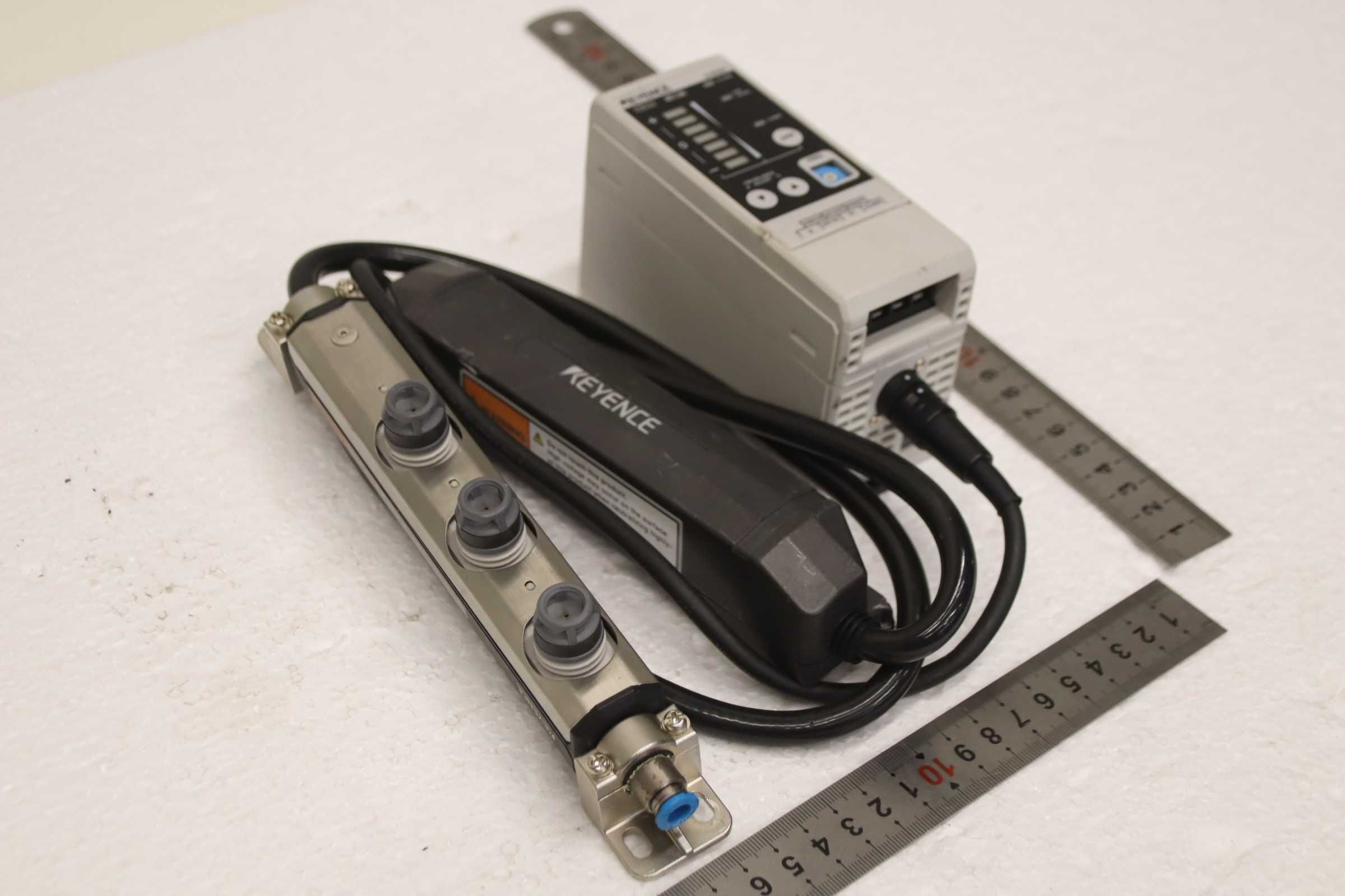 Messverstärker von Keyence - SJ-M300 SJ-M030G – Bild 2