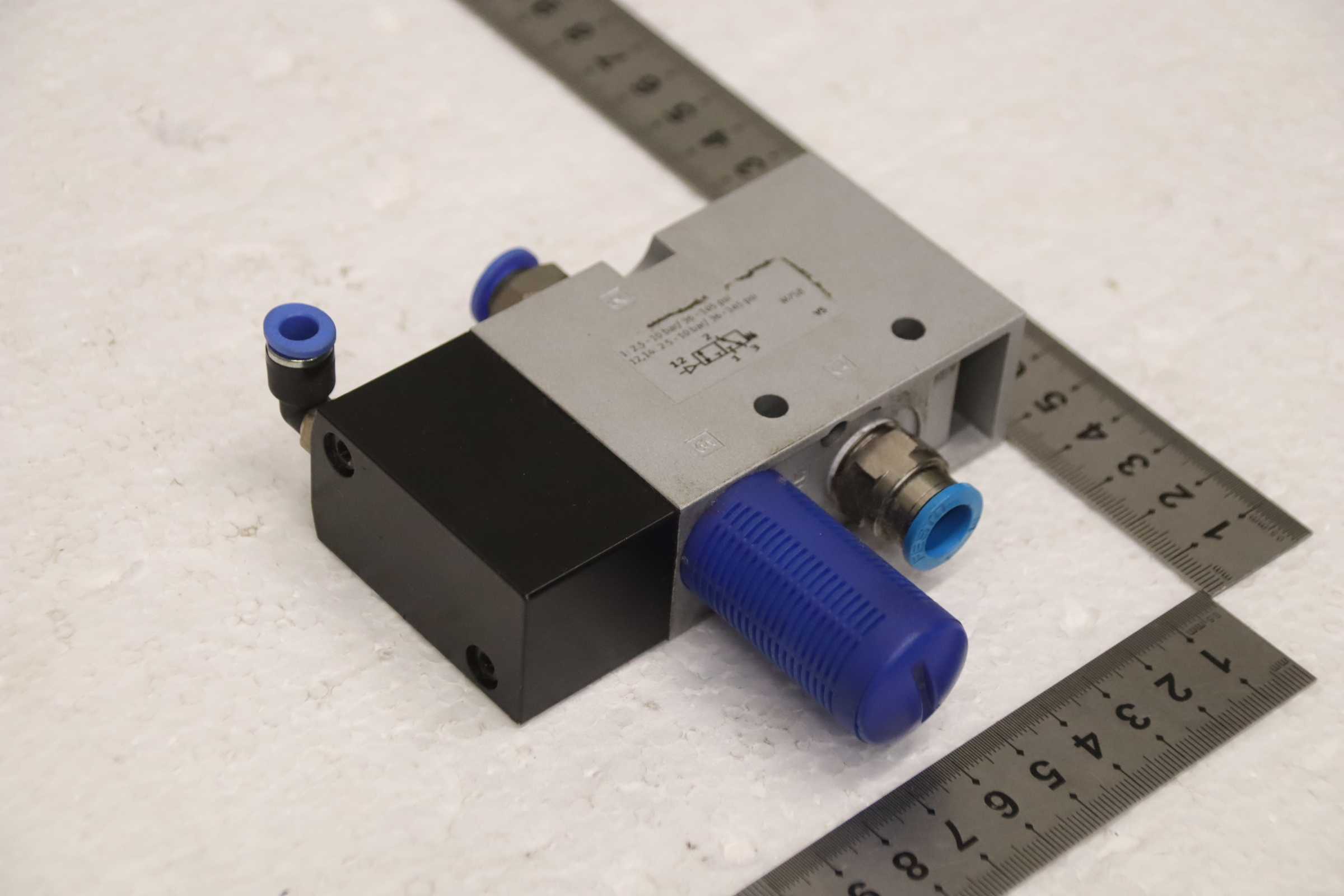 Magnetventil von Festo - VS 2,5 - 10 bar – Bild 2