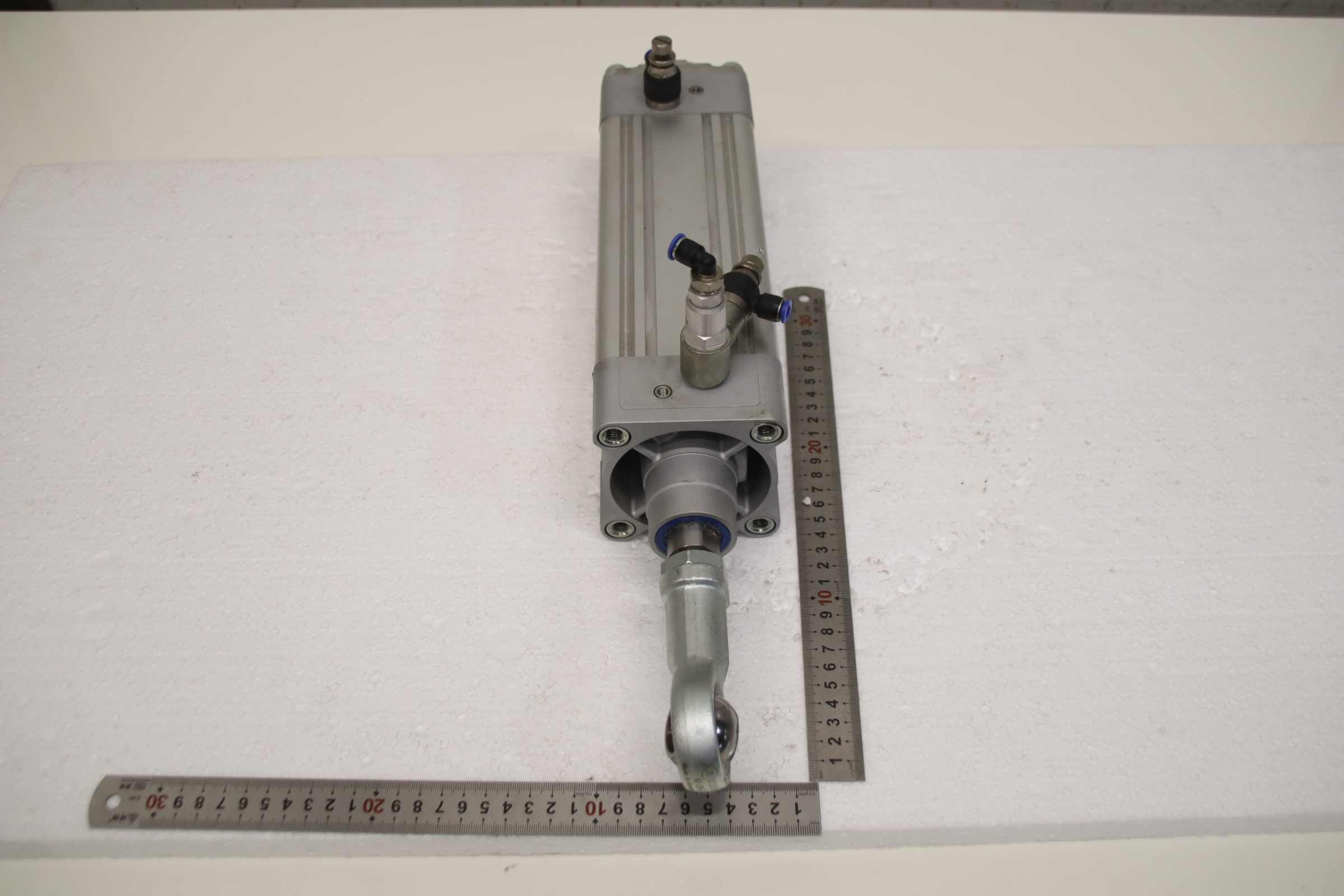 Pneumatikzylinder von Festo - DSBC-80-160-PPVA-N3 Hub 160 mm – Bild 3