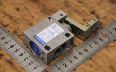 Pneumatikventil Rollenhebelventil von Festo - 8991  RO-3-1/4 B