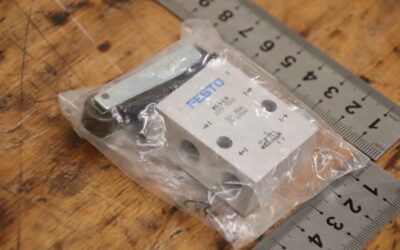 Alternative view of Pneumatikventil Rollenhebelventil von Festo - RS-3-1/8  2272 FO43