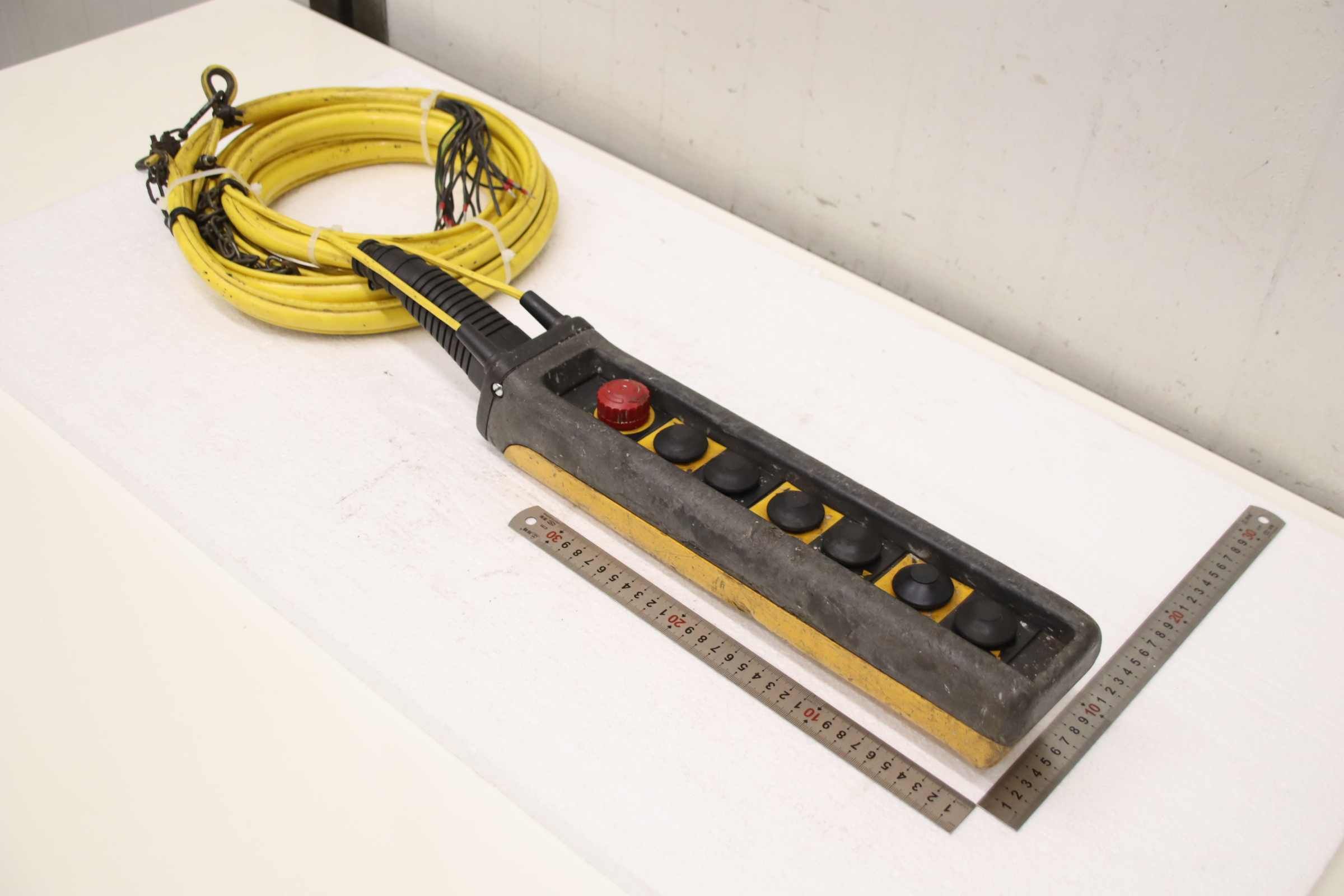 Kranfernbedienung von Demag - DST 6 Kabel 16-adrig